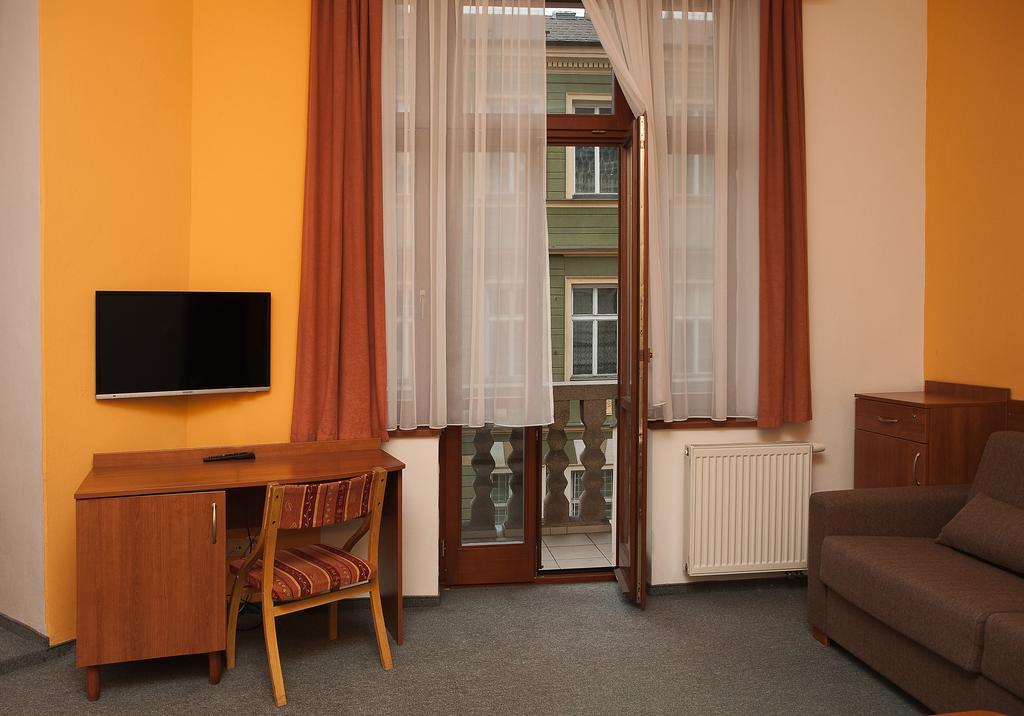 Hotel Antonietta Teplice Oda fotoğraf
