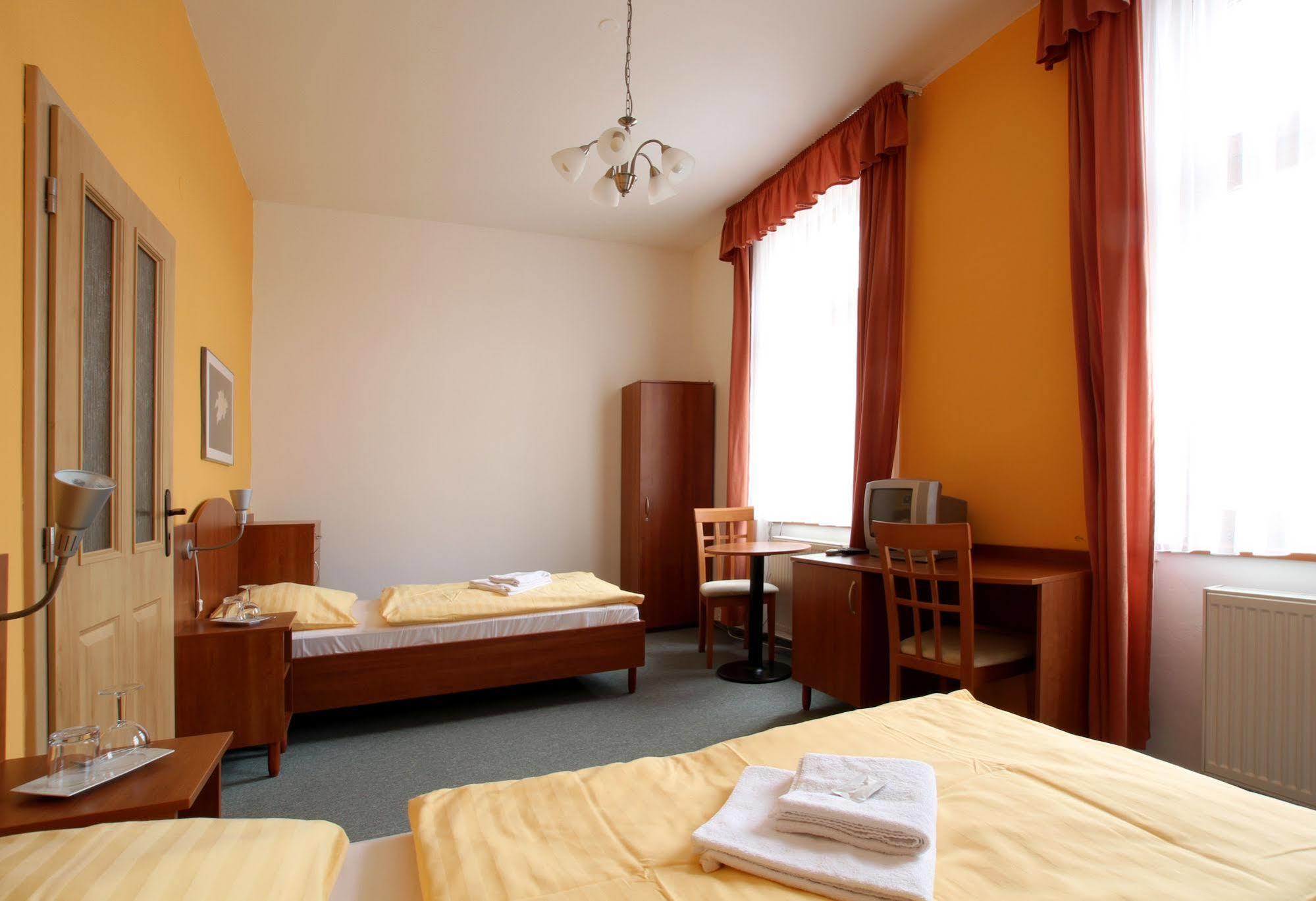 Hotel Antonietta Teplice Dış mekan fotoğraf