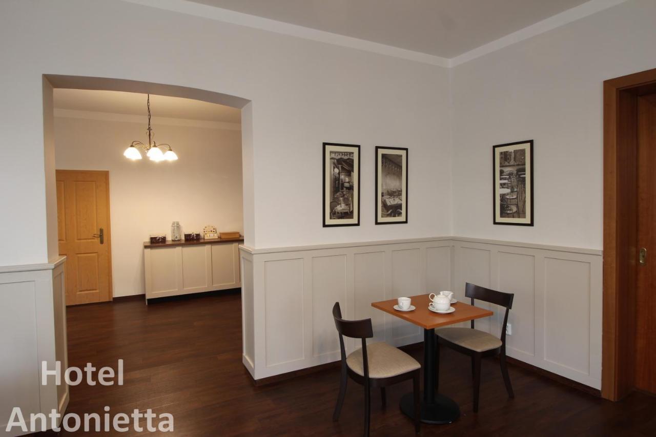 Hotel Antonietta Teplice Dış mekan fotoğraf