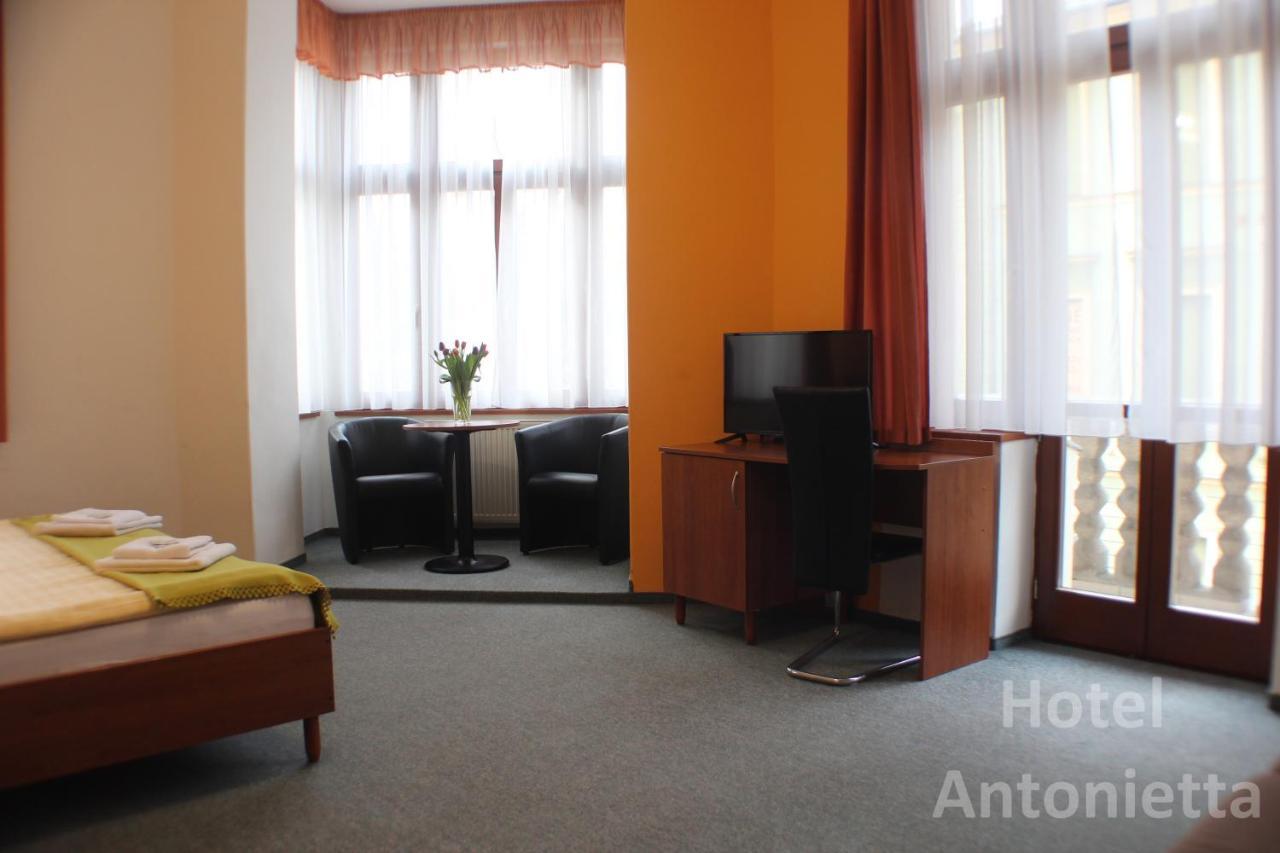 Hotel Antonietta Teplice Dış mekan fotoğraf